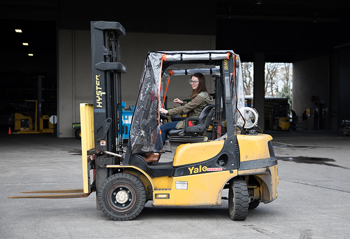 photo of student on Hyster Yale equipment